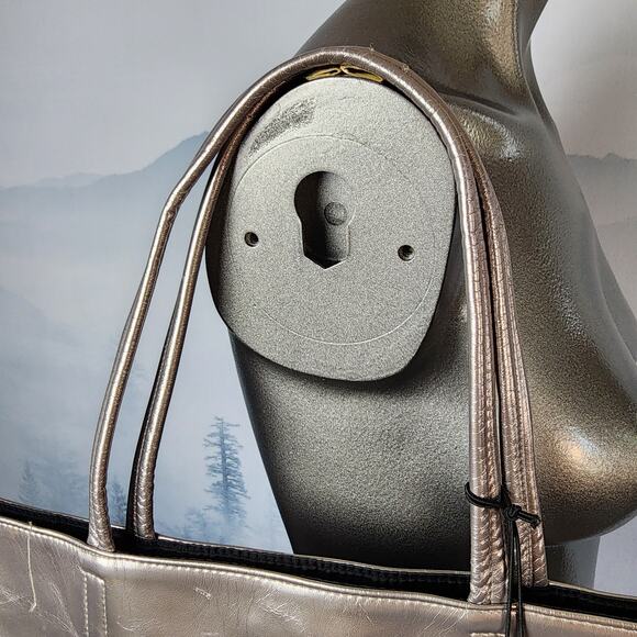 NWT DKNY Silver Skyline Shopping Tote / Sac / Shoulder Bag - Picture 2 of 8